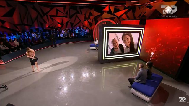 E tradhëtoi të fejuarën, ky është gjesti i shqiptarit ‘live’ në emision