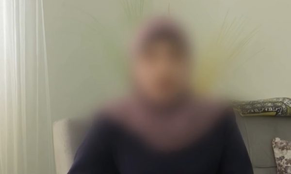 10 vajzave iu ra të fikët disa herë në një shkollë të Mitrovicës