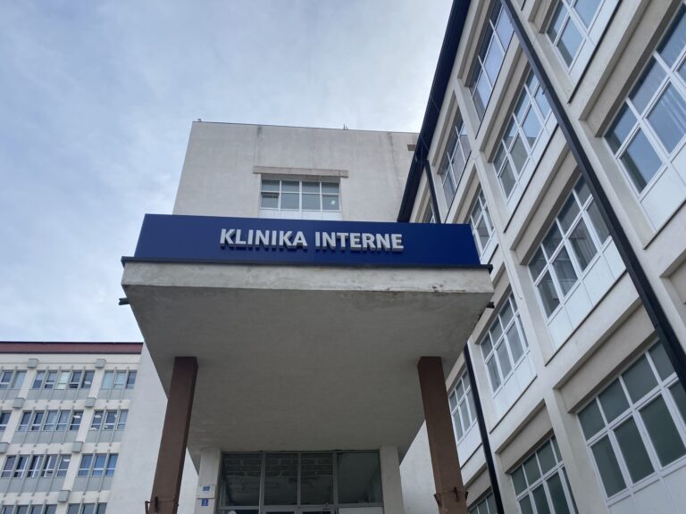 Klinika Intensive Qendrore në mungesë të vitaminës C