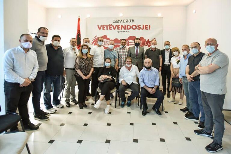Para dy viteve u bë pjesë e LVV, Fazli Shala zgjedhet drejtor i spitalit të Pejës