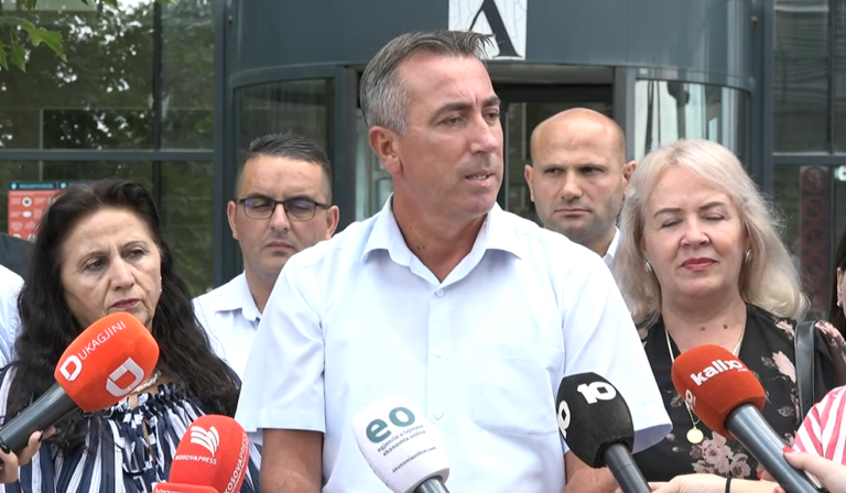 Asociacioni i Komunave dorëzon padinë ndaj MSh dhe MAShT