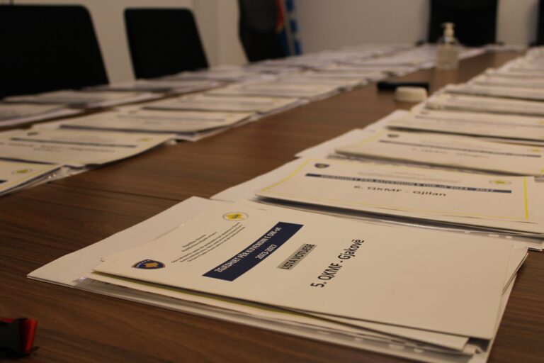 Certifikohen kandidatët për kryetar të OIK: Bytyqi dhe Gori me premtime për infermierët
