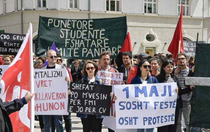 Punëtorët e sektorit privat protestojnë sot në Prishtinë