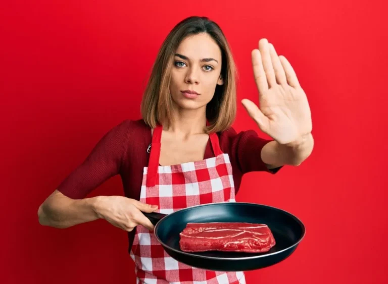 Konsumimi i mishit të kuq dhe të përpunuar lidhet me rrezikun e diabetit të tipit 2