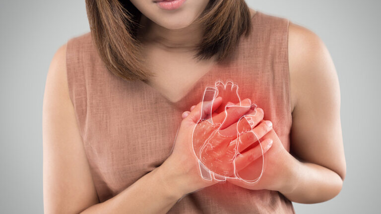 Angina: Shkaqet, simptomat dhe trajtimi