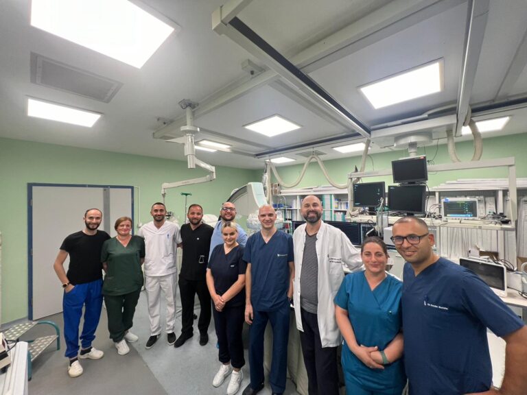 Për 4 ditë në Klinikën e Kardiologjisë u trajtuan 14 raste të pacientëve me çrregullime të ritmit të zemrës