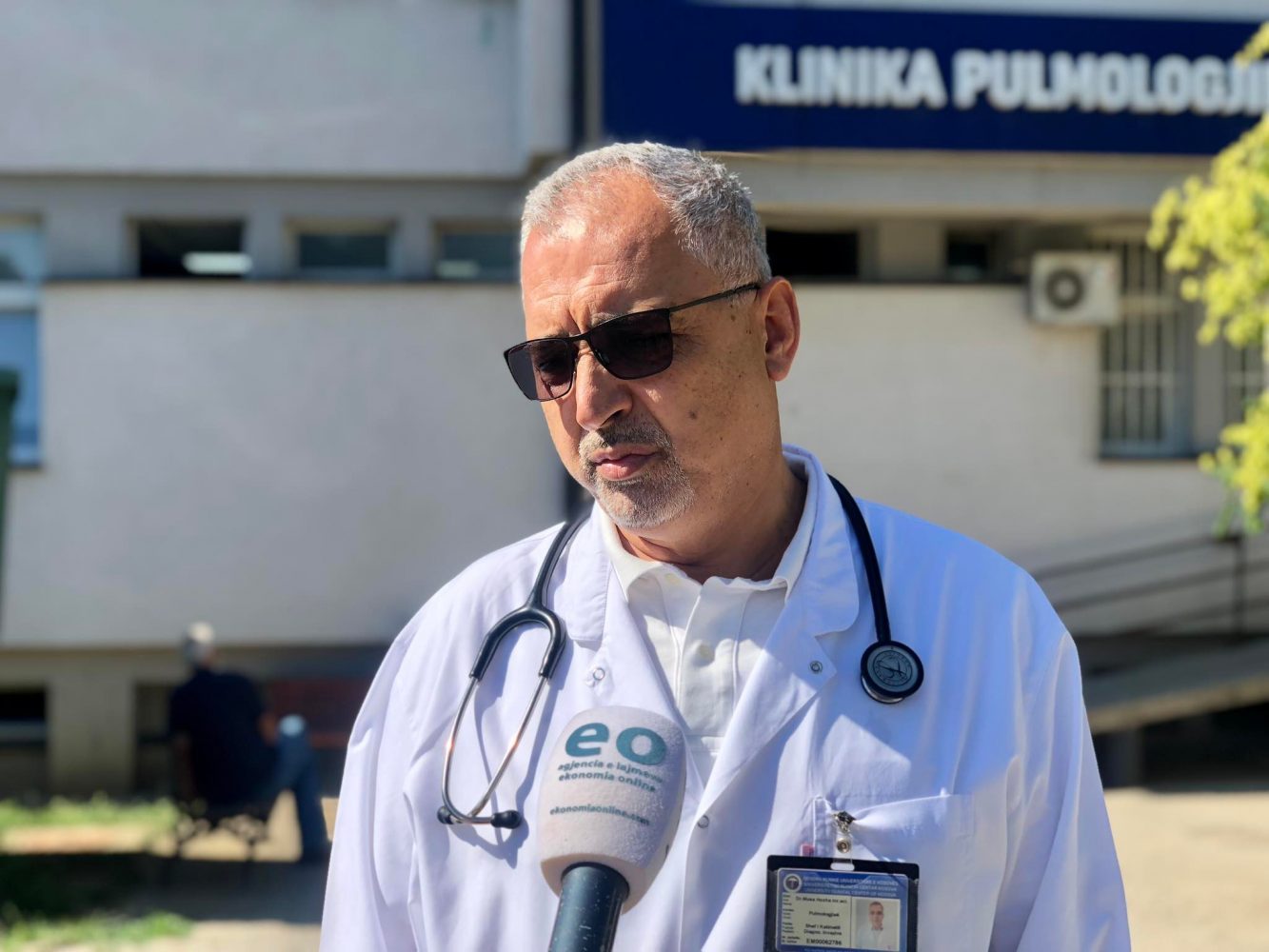 Pulmologu Hoxha tregon rreziqet q shkaktohen nga cigaret elektronike