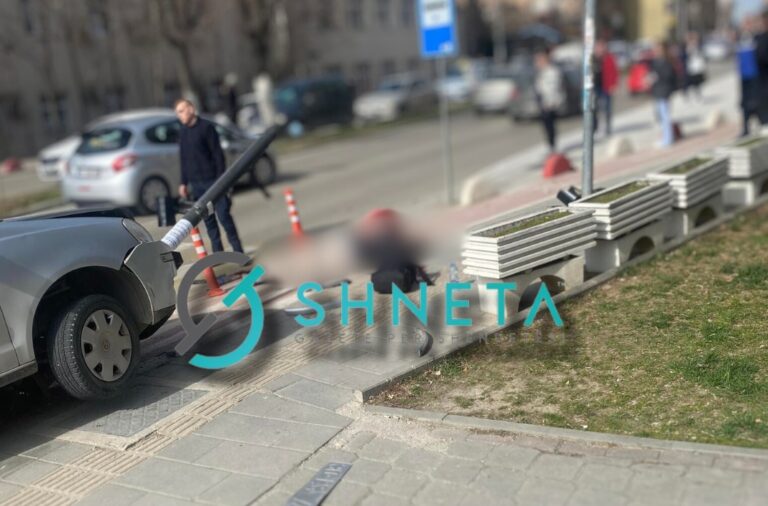 goditja per vdekje e kembesorit