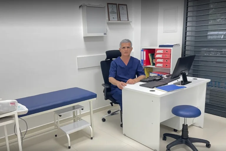 Ndërron jetë kirurgu i njohur abdominal i QKUK-së dr. Halil Tanaj, dyshohet se e zuri rryma në banesën e tij