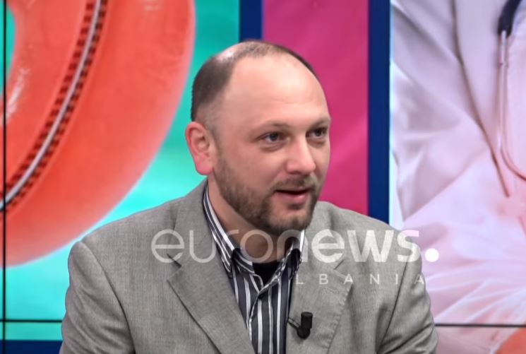 Kirurgu: I kam hequr të plotë stomakun disa pacientëve, ja arsyeja