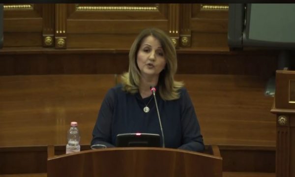 Kollçaku: Ligji për shëndetësi pritet të procedohet shpejt në Kuvend