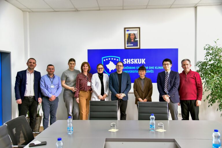 ShSKUK dhe delegatet japonez