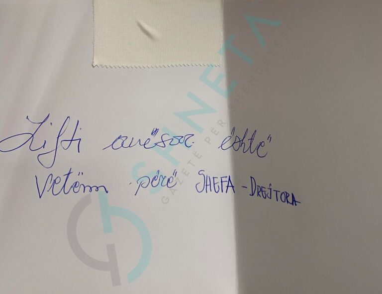 QKUK del me sqarim për liftin e “shefave”: Nuk ka asnjë vendim zyrtar për këtë