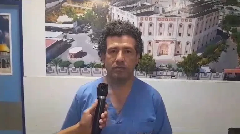 Vdes mjeku palestinez në një burg izraelit
