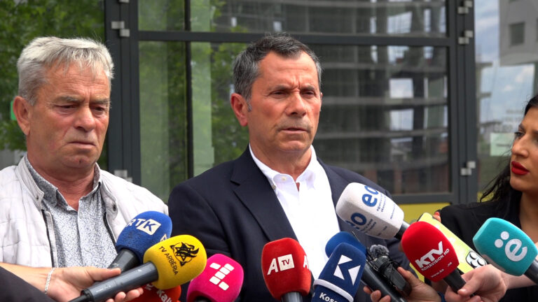 Vrasja e 18-vjeçarit në Podujevë, dënohen me 19 vjet burg dy të miturit e akuzuar