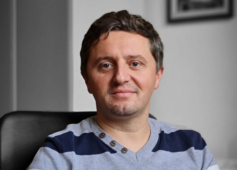 Mjeku i Javës – Dr. Dëfrim Koçinaj: Apendiciti tek fëmijët, shkaktarët dhe trajtim i tij
