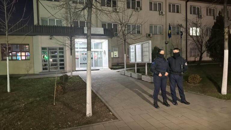 Gruaja nga Prishtina raporton në polici partnerin për shantazh dhe detyrim për të marrë kredi