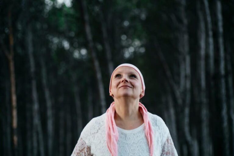 Terapia hormonale për kancerin e gjirit mund të ulë rrezikun e demencës