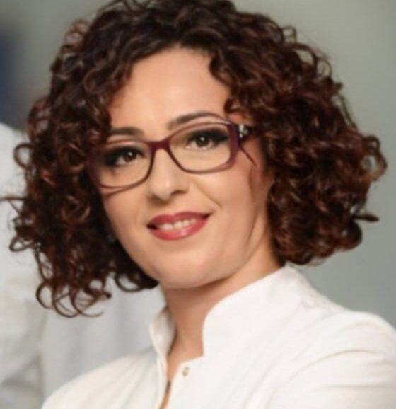 Mjeku i Javës Dr. Mirlinda Kubati – Ajeti: Si ndikon strabizmi në shëndetin e syve tek fëmijët Dr. Mirlinda Kubati Ajeti - Oftalmologe