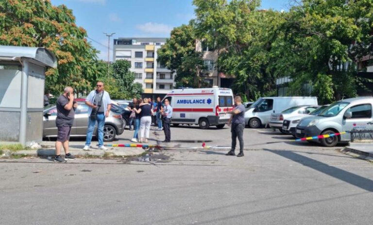 Vritet një person në parkingun e një qendre tregtare në Shkup