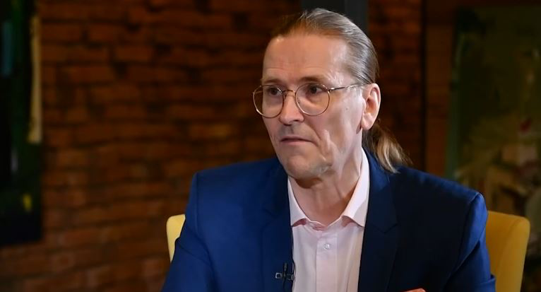Hypponen: Inteligjenca artificiale do krijojë doktorë superiorë
