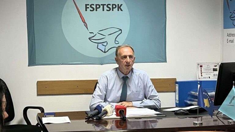 “S’ka më pritje” – Nga 3 shtatori punëtorët teknikë të QMF-ve, shkollave, QKUK-së dhe UP-së në grevë nëse pagat s’dalin me rritje