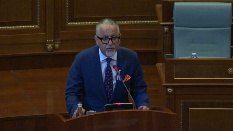 Vitia: Hera e parë në 7 vjetët e fundit që shifra e ikjes së mjekëve është ulur