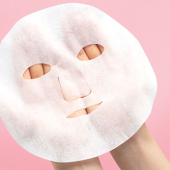 Skin Flooding: Trendi më i ri në TikTok për një lëkurë të hidratuar në thellësi