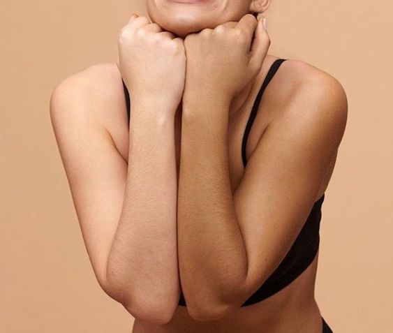 11 gabime që duhet të shmangni para Spray Tan