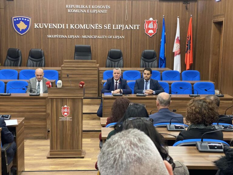 Edhe Lipjani ndalon zyrtarisht Doracakun “Edukimi Seksual dhe Shëndeti Riprodhues”