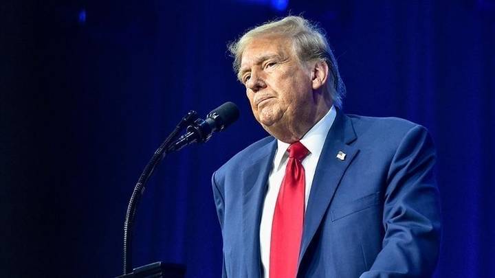 Trumpi nënshkruan pakte me 9 kompani farmaceutike për uljen e çmimit të barnave