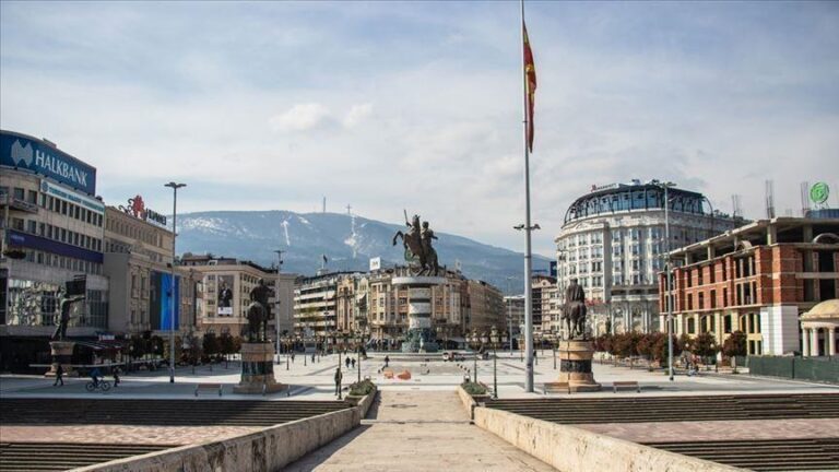 Alarme për bomba në disa shkolla në Maqedoninë e Veriut