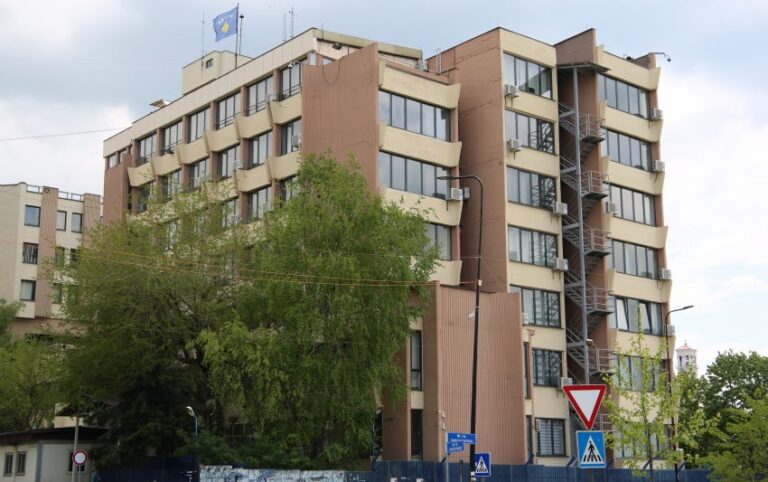 Ngrihet aktakuzë ndaj dy personave për prodhim dhe përpunim të drogës