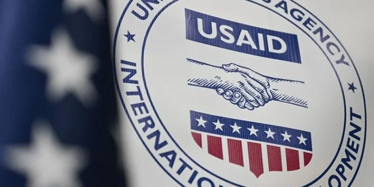 Ekspertët paralajmërojnë kërcënime për shëndetin global, shkak pezullimet e ndihmës nga SHBA