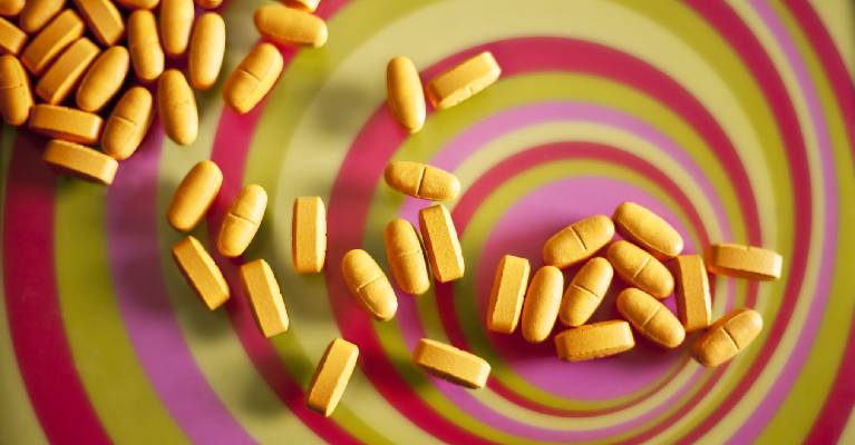Përdorimi i hallucinogjenëve rrit dyfish rrezikun e vdekjes për pacientët në urgjencë
