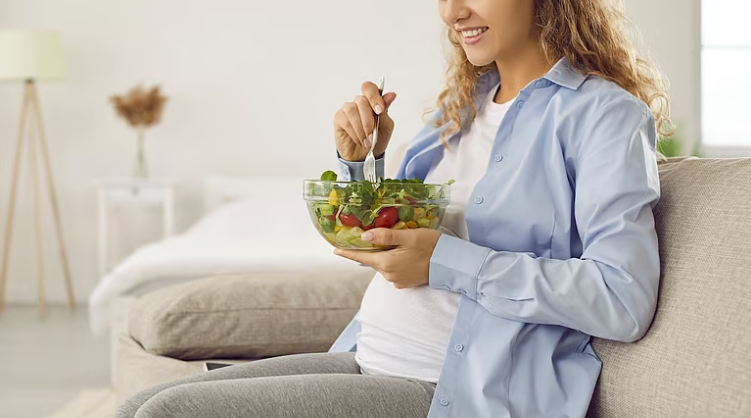 Dieta gjatë shtatzënisë mund të rrisë rrezikun e fëmijës për ADHD dhe autizëm