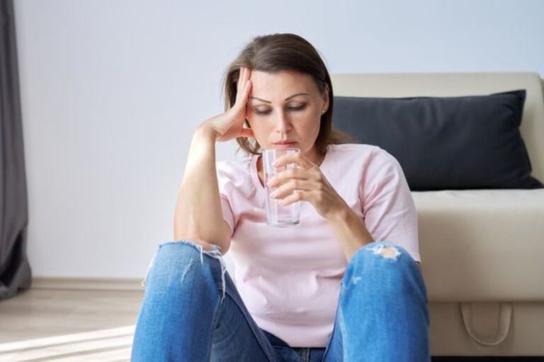 Mosha e menopauzës mund të luajë rol në shëndetin tuaj të zemrës
