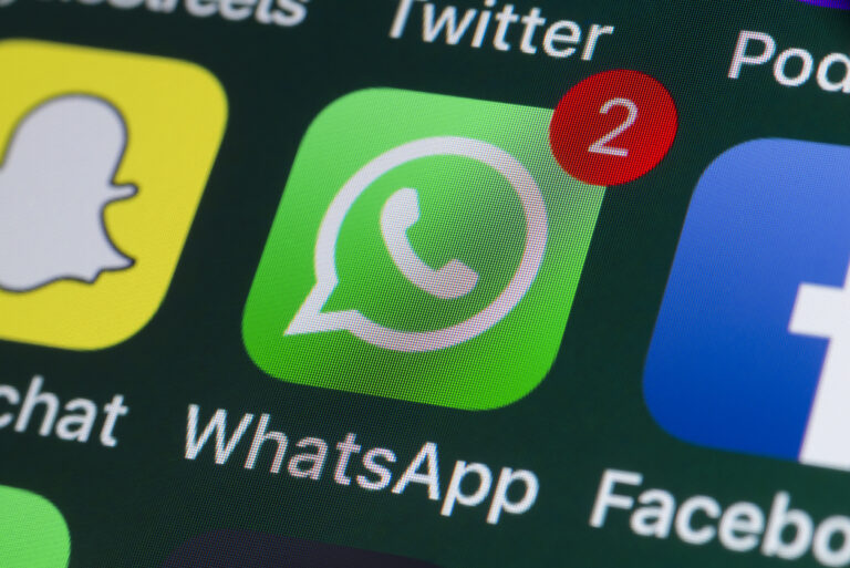 Meta, kompania pas Facebook dhe Instagram, dënohet nga gjykata amerikane për dëmtim të shëndetit mendor të fëmijëve
