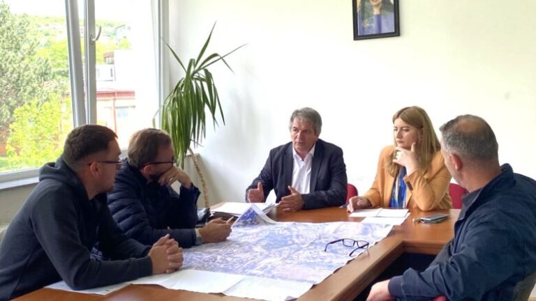 Spitali i Pejës me rrjet të ri nëntokësor të energjisë elektrike