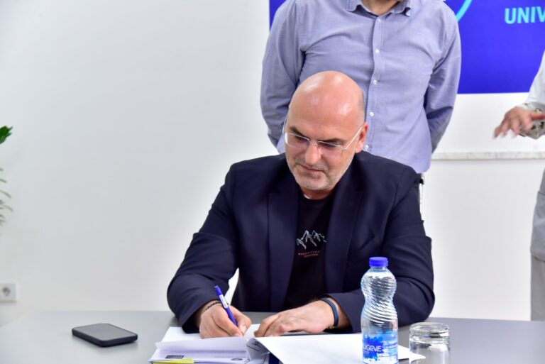 Azizi emëron tre ud.drejtorë në administratë pas miratimit të Rregullores së re nga Bordi Drejtues