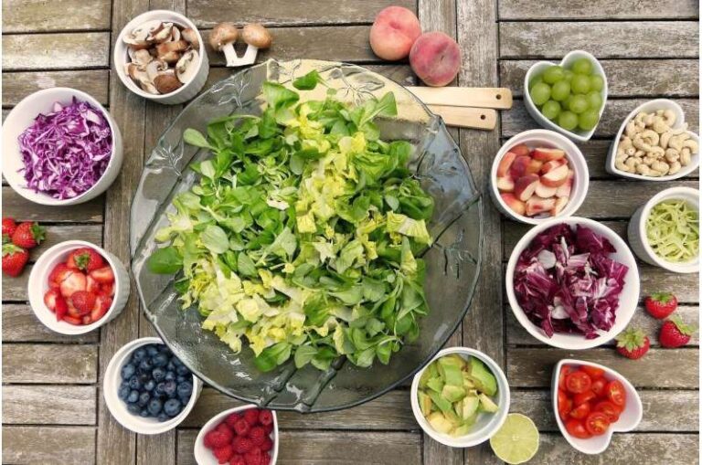 Dieta e shëndetshme dhe ulja e natriumit ulin rrezikun e sëmundjeve të zemrës