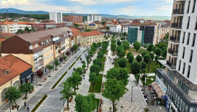 Kandidati për kryetar të Podujevës thotë se në këtë komunë ka laborator pa licencë
