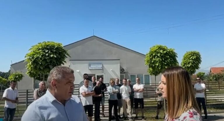 QMF-ja boshatiset, banorët e fshatit Softaj ngrihen në protestë