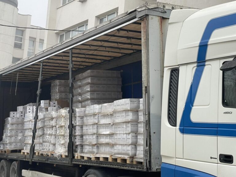 Italia dhuron 30 paleta me dezinfektues për QKUK-në, vlera rreth 80 mijë euro