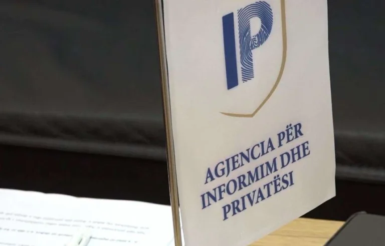 Agjencia për Informim dhe Privatësi kërkon nga partitë politike të ruajnë të dhënat personale të qytetarëve
