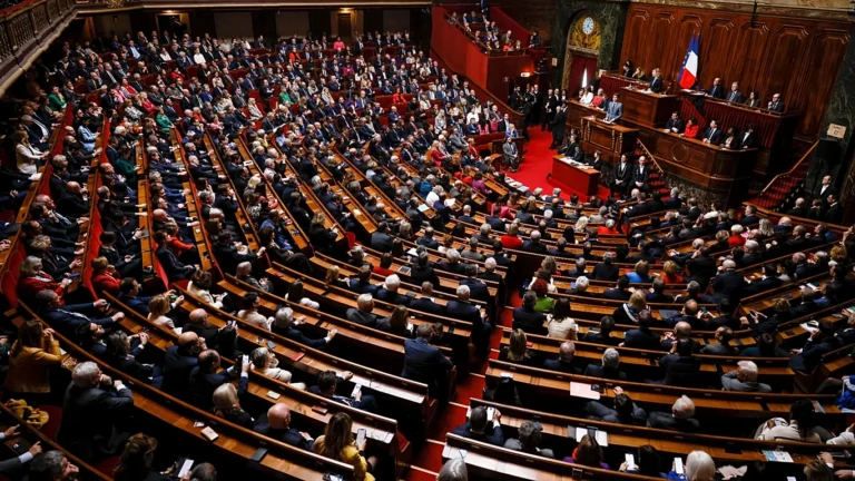 Senati francez rrëzon ligjin për vdekjen e asistuar, çështja kthehet sërish në Kuvend