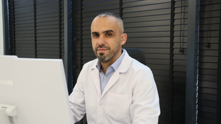 Mjeku i Javës – Dr. Fitim Goga: Trajtimi i osteoporozës në Kosovë – sëmundja e heshtur e eshtrave