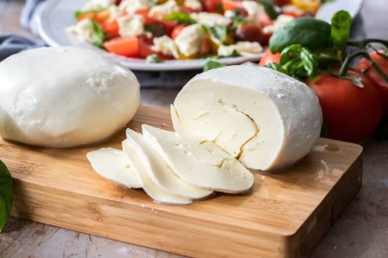 AUV izolon 15 kilogram djath mozzarela