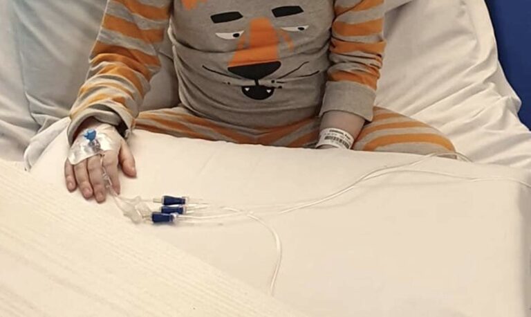 Vajza 12-vjeçare iu nënshtrua gjashtë cikleve të kimioterapisë pas një diagnoze të gabuar